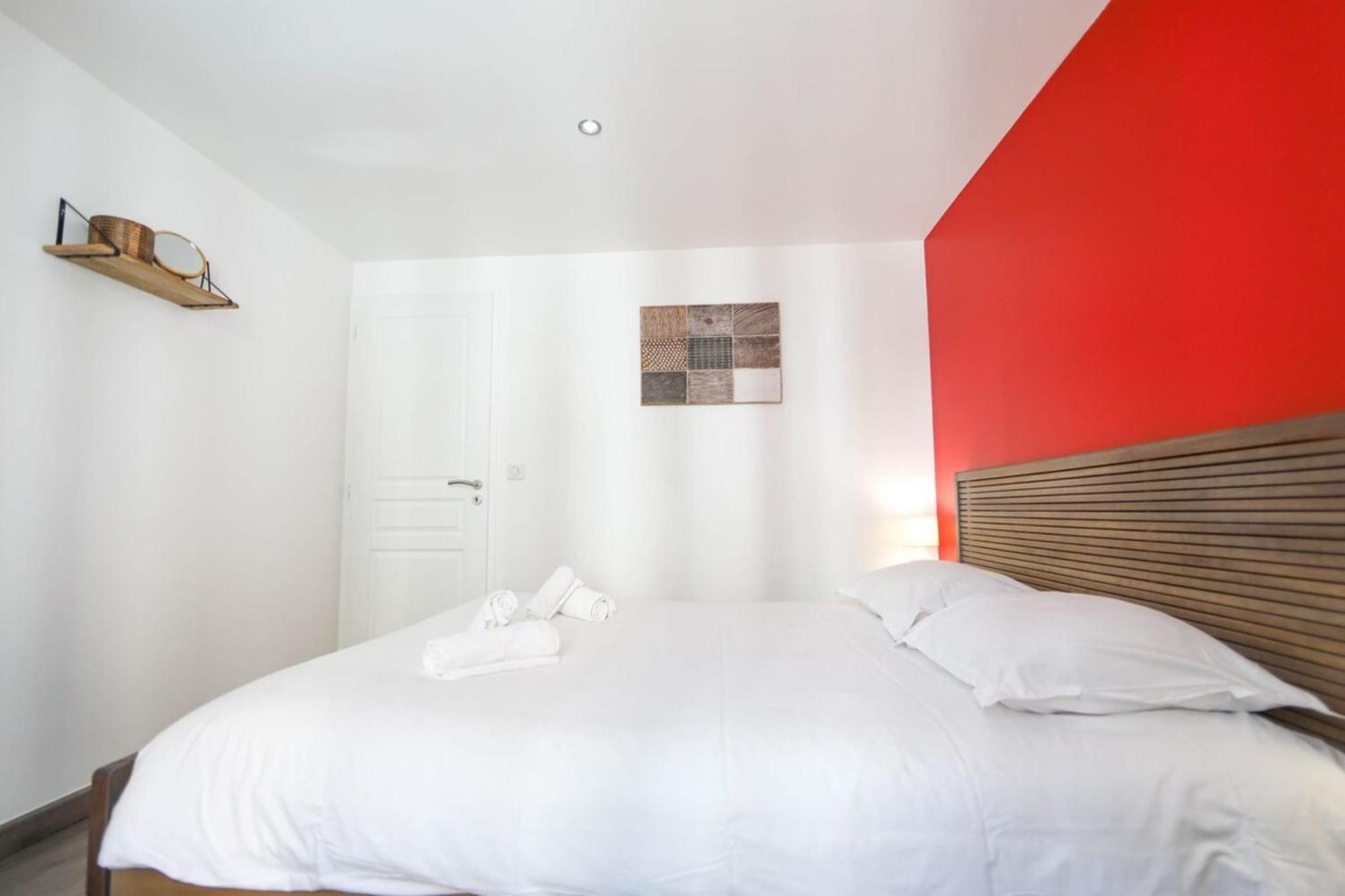 A L'Aventure ! Joli T2 Avec Balcon Centre Ville Annecy Exterior foto